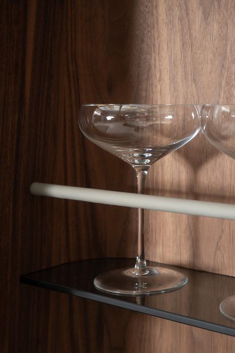 Rodam Yoru Drinks Cabinet