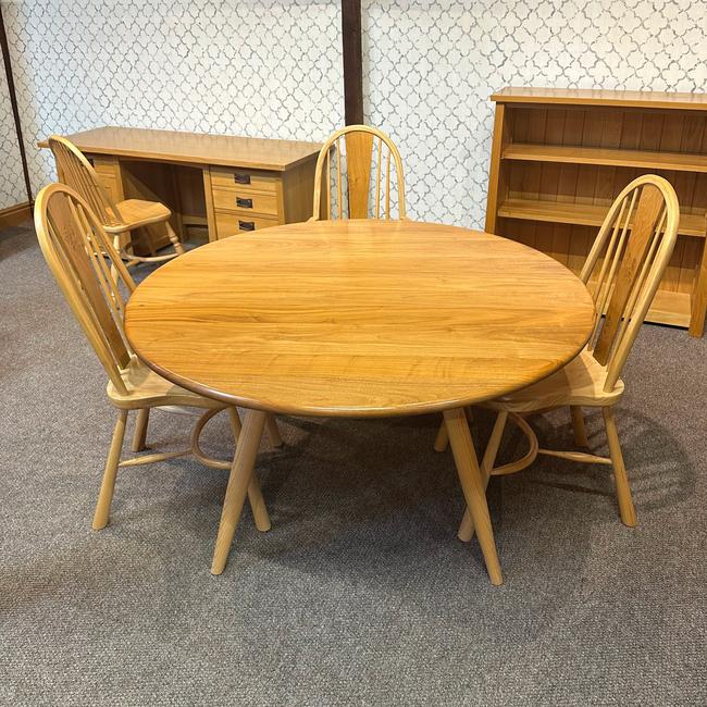 EX DISPLAY WALNUT & ASH TABLE